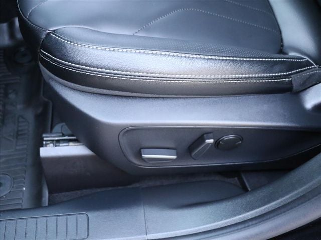 2025 Ford Escape Hybrid Platinum