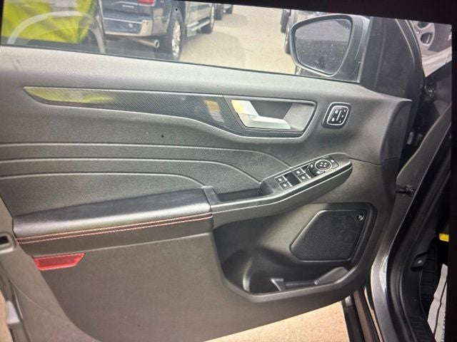 2024 Ford Escape Hybrid ST-Line Select