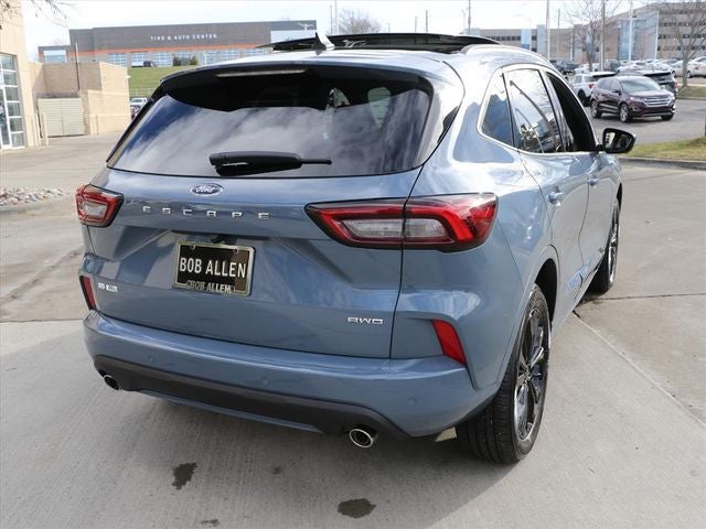 2026 Ford Escape ST-Line Elite