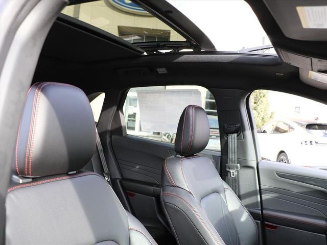 2026 Ford Escape ST-Line Elite