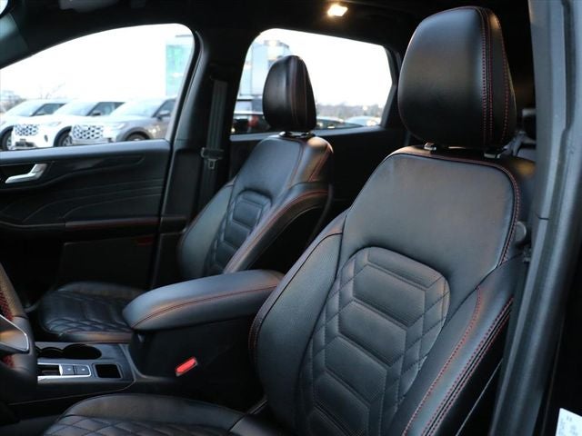 2023 Ford Escape ST-Line Elite