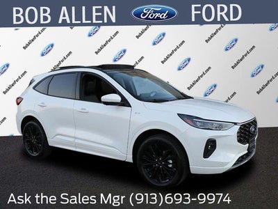 2026 Ford Escape ST-Line Elite