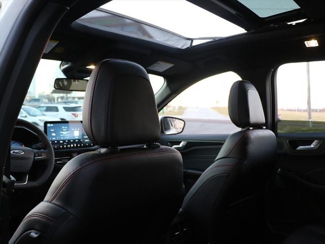 2026 Ford Escape ST-Line Elite