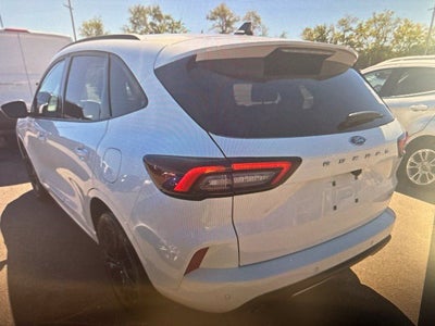 2025 Ford Escape Hybrid ST-Line Elite