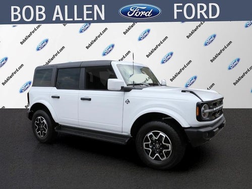 2026 Ford Bronco Outer Banks