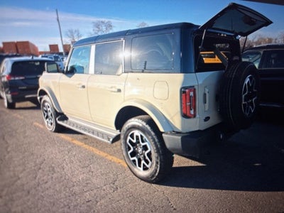 2025 Ford Bronco Outer Banks