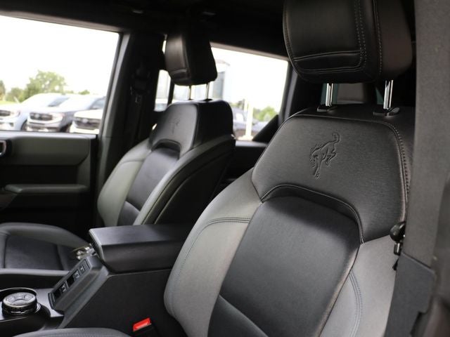 2022 Ford Bronco Black Diamond