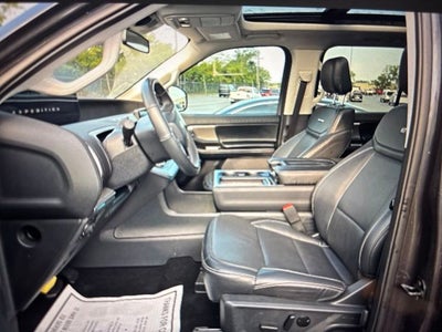 2025 Ford Expedition Max Platinum