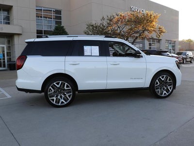 2025 Ford Expedition Platinum