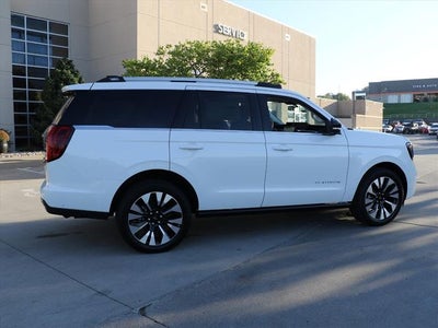 2025 Ford Expedition Platinum