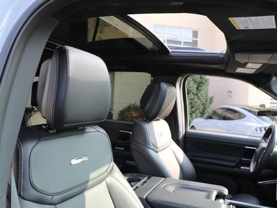 2027 Ford Expedition Platinum