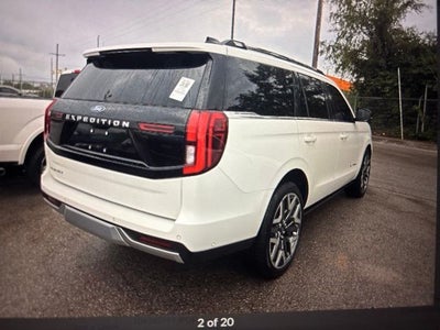 2025 Ford Expedition Platinum