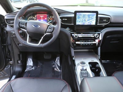 2024 Ford Explorer ST-Line
