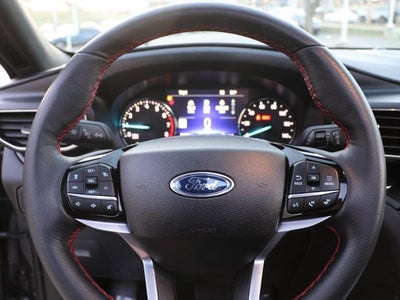 2024 Ford Explorer ST-Line