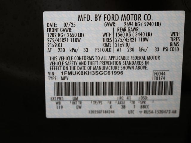 2025 Ford Explorer ST-Line