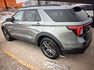 2025 Ford Explorer ST