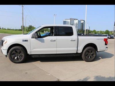 2025 Ford F-150 Lightning Flash