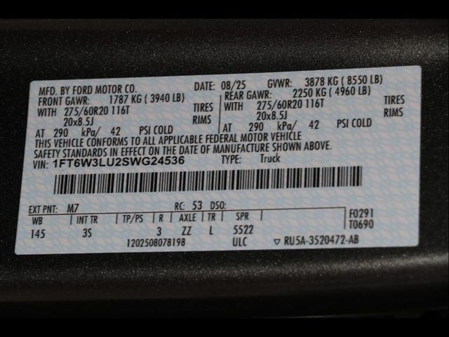 2025 Ford F-150 Lightning Flash