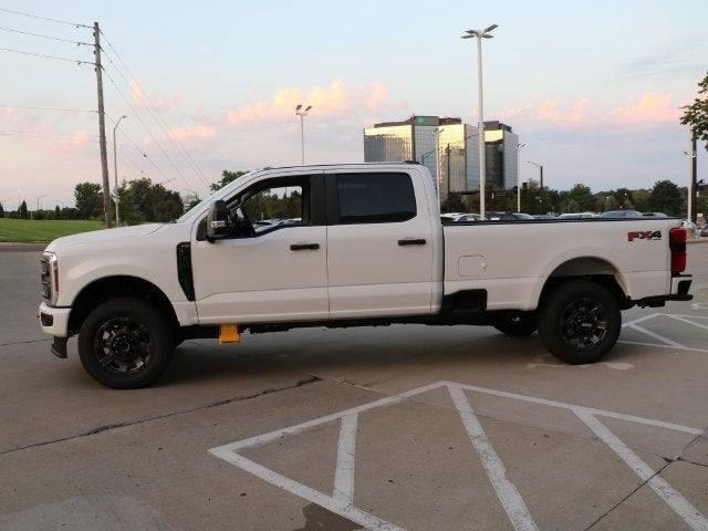 2027 Ford F-250SD XL