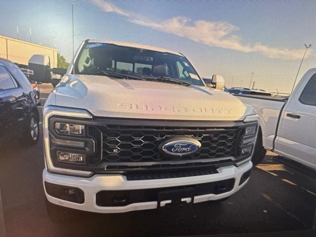 2023 Ford F-250SD Lariat
