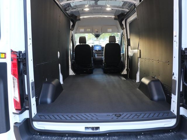 2027 Ford Transit-250 Base