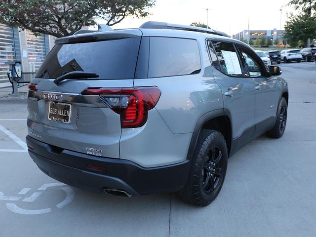 2023 GMC Acadia AT4