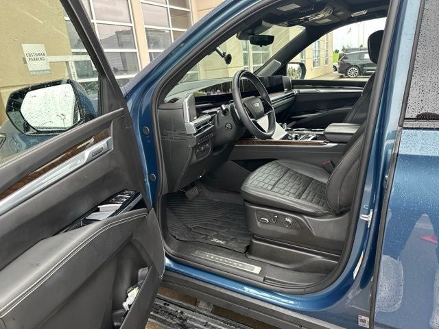 2025 Cadillac Escalade ESV Sport Platinum