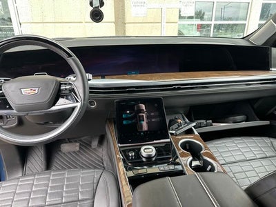 2025 Cadillac Escalade ESV Sport Platinum