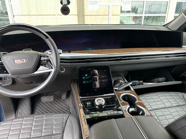 2025 Cadillac Escalade ESV Sport Platinum