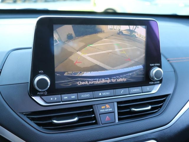 2022 Nissan Altima 2.0 SR