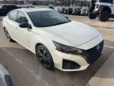 2023 Nissan Altima 2.5 SR