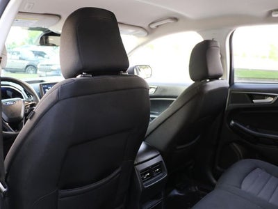 2021 Ford Edge SE