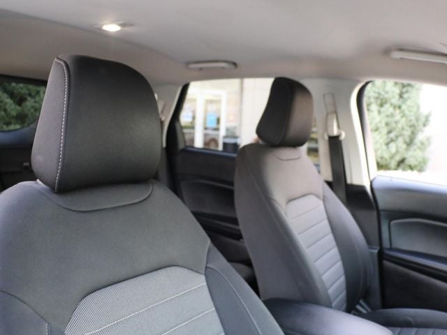 2021 Ford Edge SE