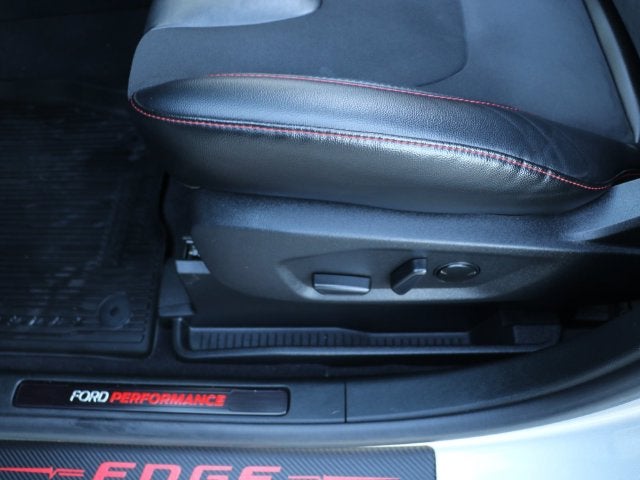 2024 Ford Edge ST