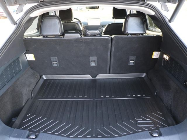 2022 Ford Mustang Mach-E Select