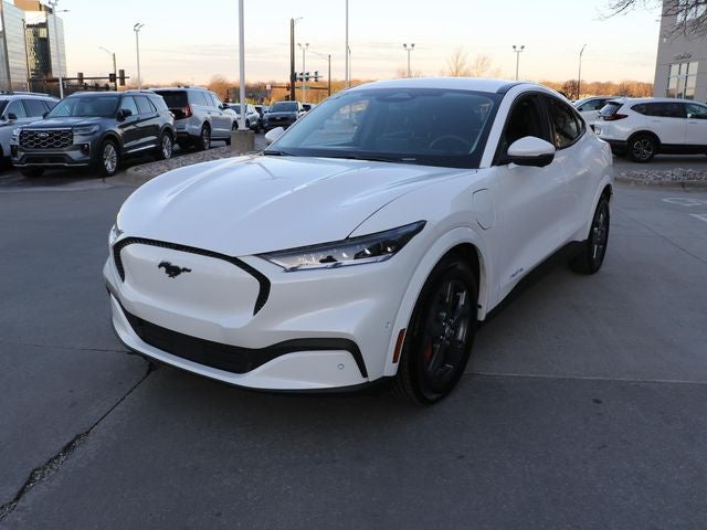 2022 Ford Mustang Mach-E Select