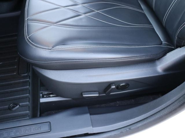 2022 Ford Mustang Mach-E Select