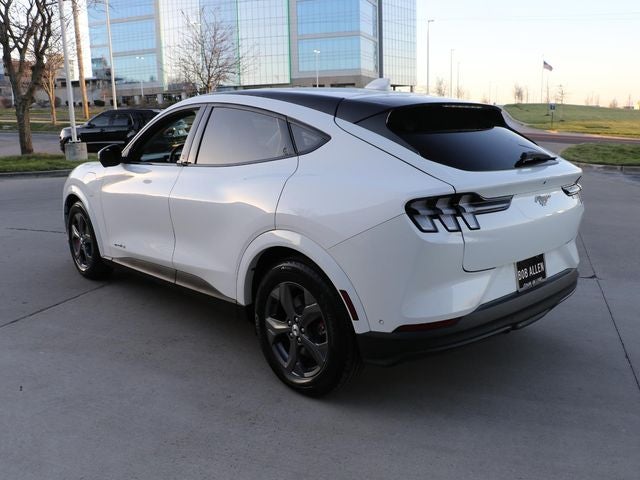 2022 Ford Mustang Mach-E Select