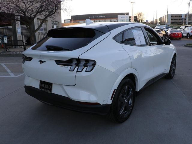 2022 Ford Mustang Mach-E Select