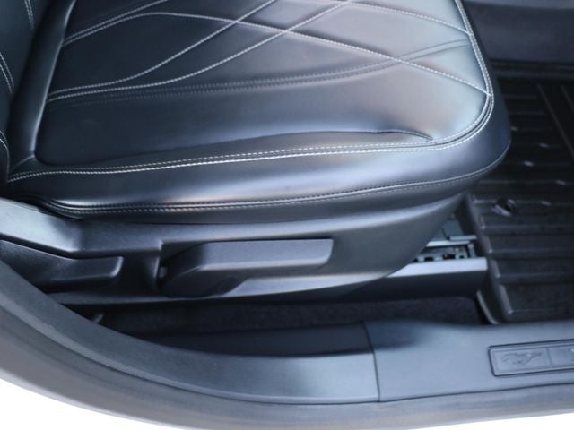 2022 Ford Mustang Mach-E Select