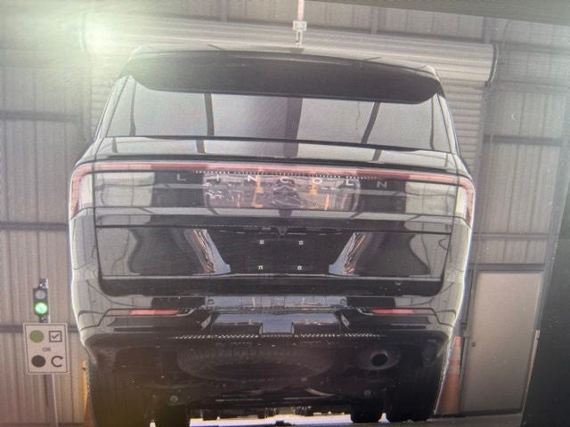 2025 Lincoln Navigator L Reserve