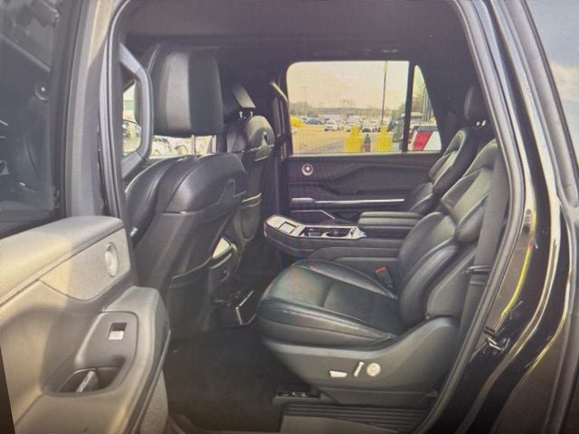 2025 Lincoln Navigator L Reserve