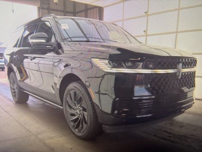 2025 Lincoln Navigator L Reserve