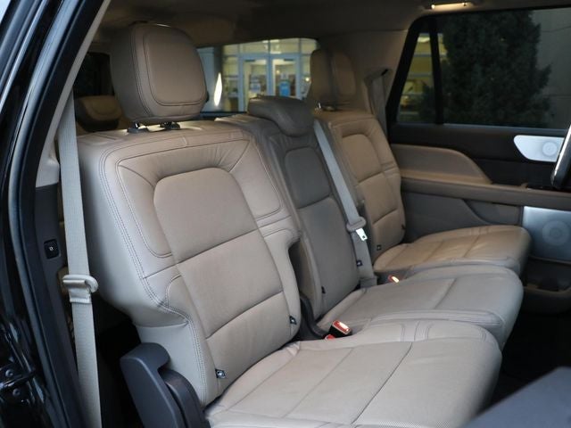 2022 Lincoln Navigator L Reserve