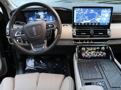 2022 Lincoln Navigator L Reserve