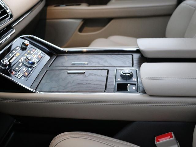 2022 Lincoln Navigator L Reserve