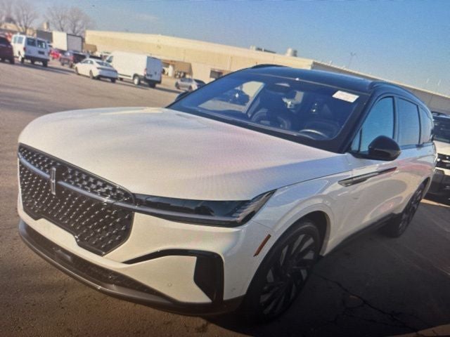 2024 Lincoln Nautilus Reserve