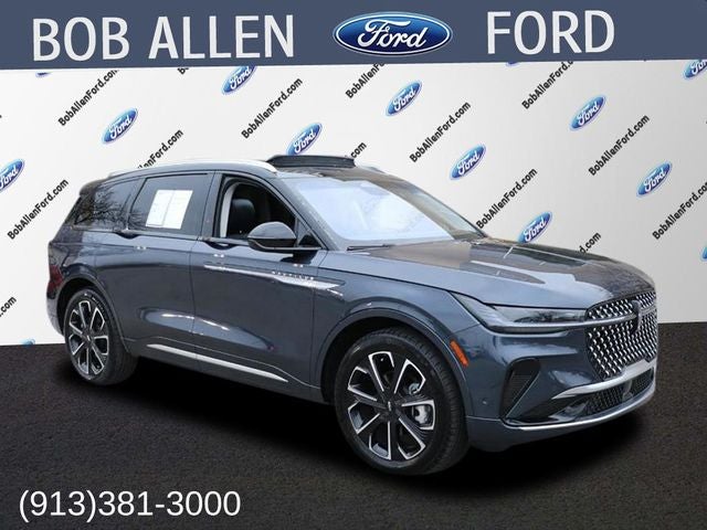 2024 Lincoln Nautilus Reserve