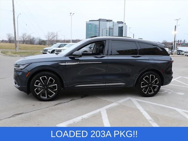 2024 Lincoln Nautilus Reserve