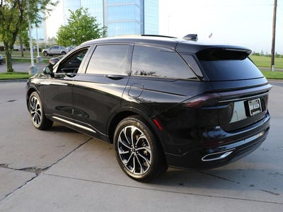 2024 Lincoln Nautilus Reserve